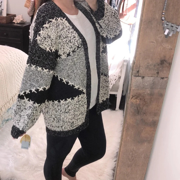 Liz Claiborne size small black knitted vintage deadstock sweater - Picture 3 of 12